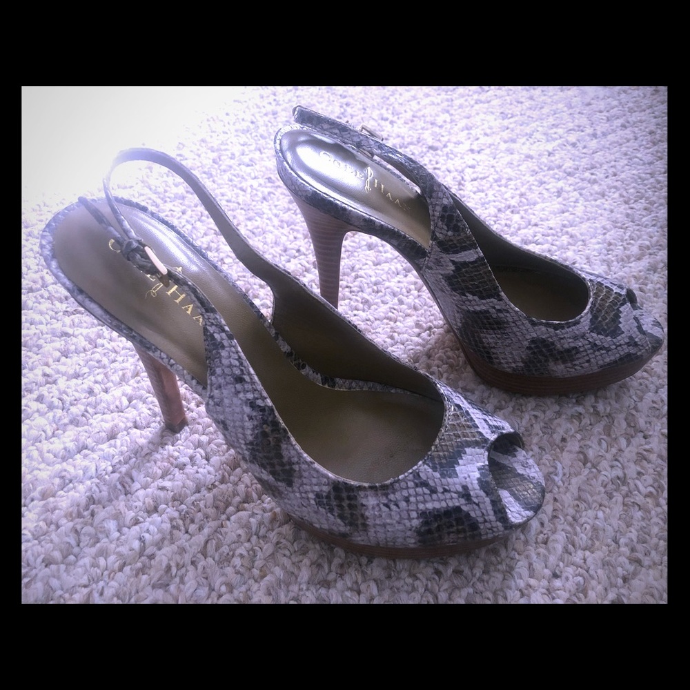 Early 2000s Cole Haan peeptoe heels size 8.5